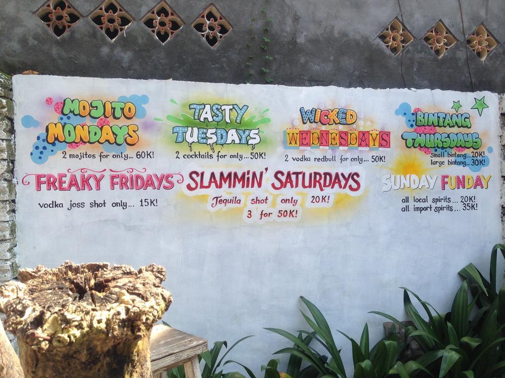 Good For Ya Knee Hostel & Bungalows (Adults Only) Gili Trawangan Eksteriør bilde