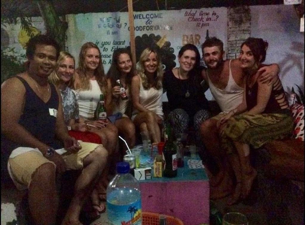 Good For Ya Knee Hostel & Bungalows (Adults Only) Gili Trawangan Eksteriør bilde
