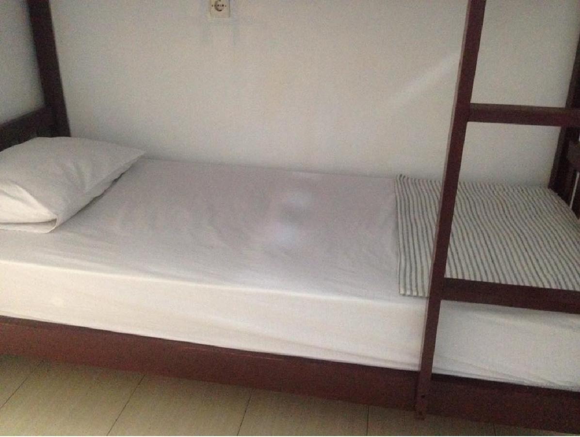 Good For Ya Knee Hostel & Bungalows (Adults Only) Gili Trawangan Eksteriør bilde