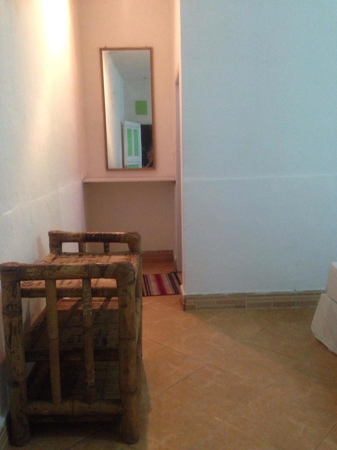 Good For Ya Knee Hostel & Bungalows (Adults Only) Gili Trawangan Eksteriør bilde